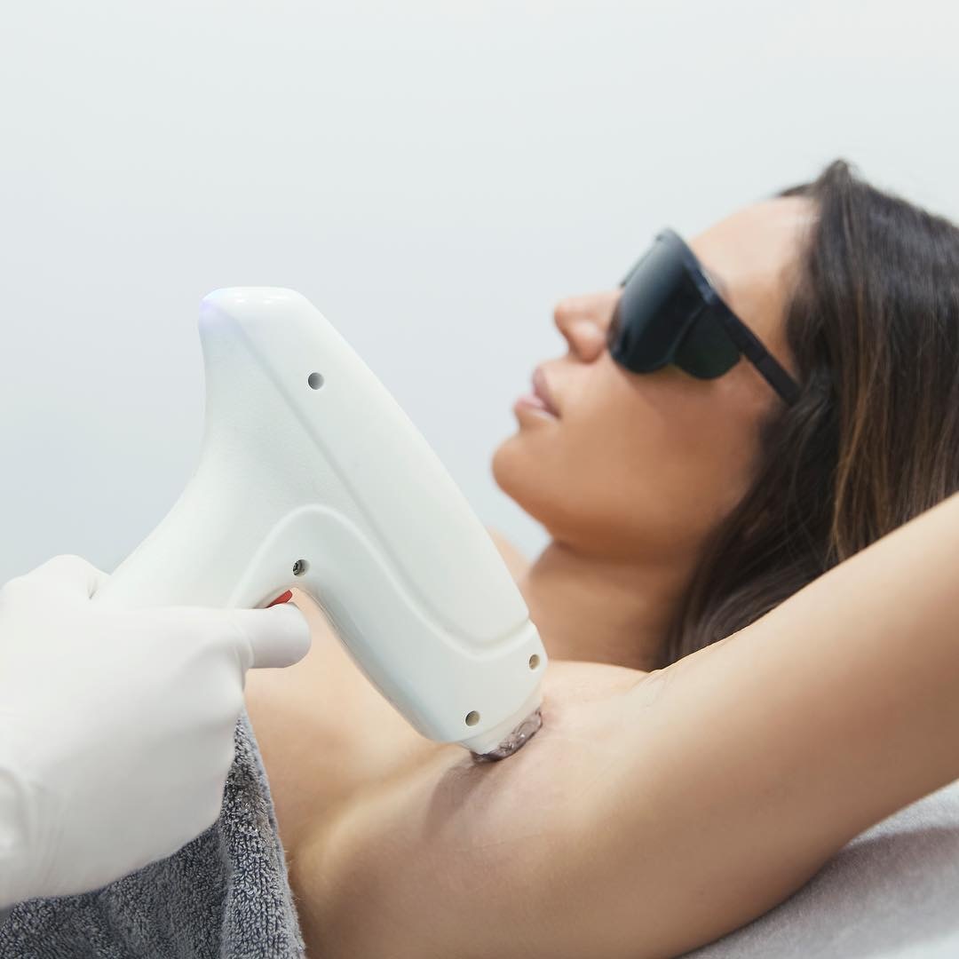 Wholesale Price Led Light Therapy Facial Machine -
Diode Laser HS-817 – Apolo detail pictures