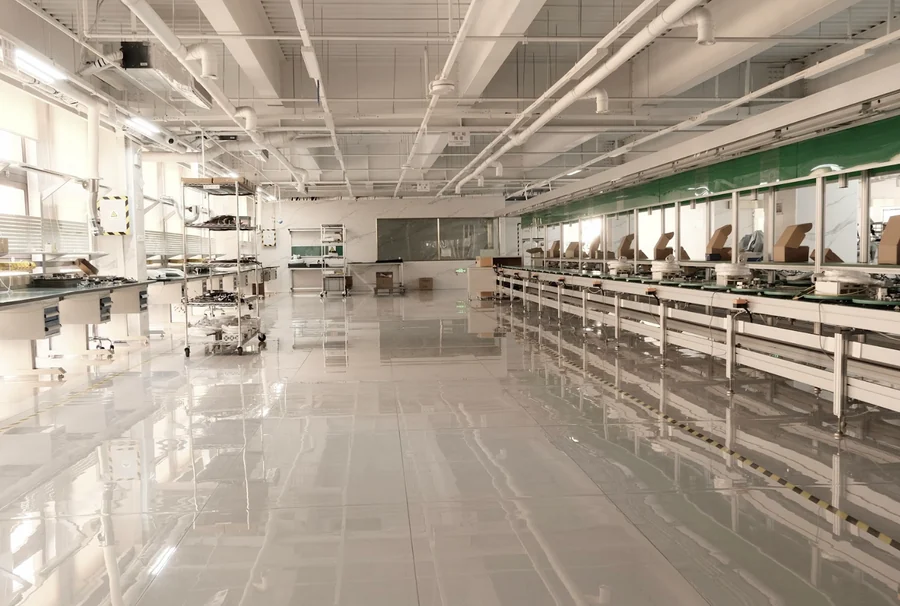 Company production-line photo; contextual; not a dated event photograph.